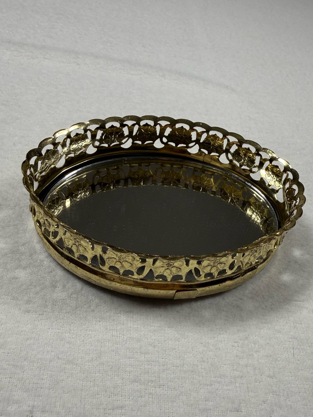 Small Gold Mirrored Accent Tray - ring dish trinkets jewelry